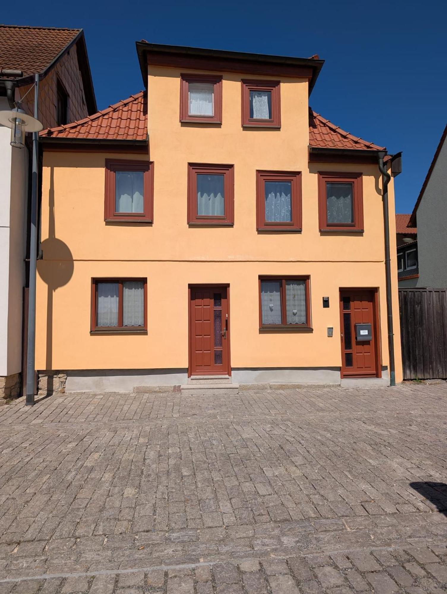 Ferienwohnung ,,Hinter Der Mauer" Hildburghausen Exterior photo